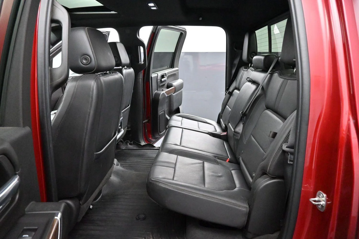 Used 2021 Cherry Red Tintcoat Chevrolet High Country image 30
