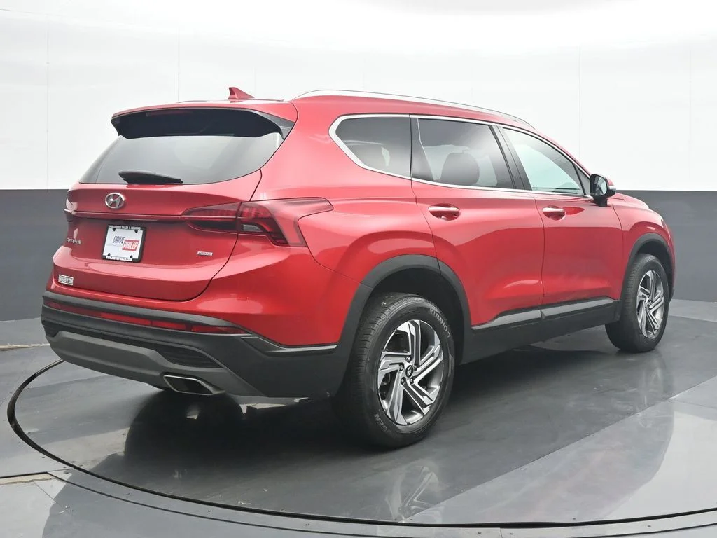 Used 2023 Red Hyundai SEL image 6