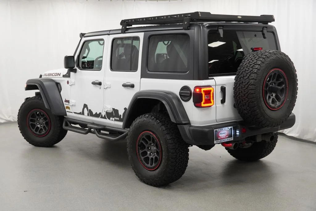 Used 2023 White Jeep Rubicon image 16
