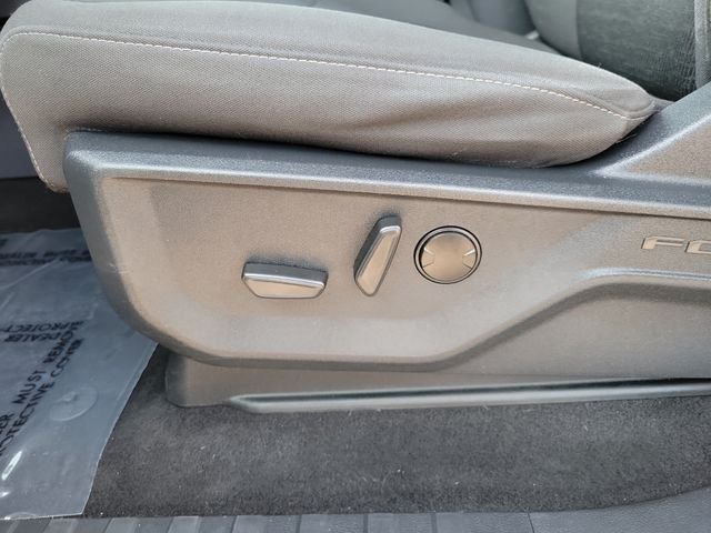 Certified Used 2023 Avalanche Ford XLT image 19