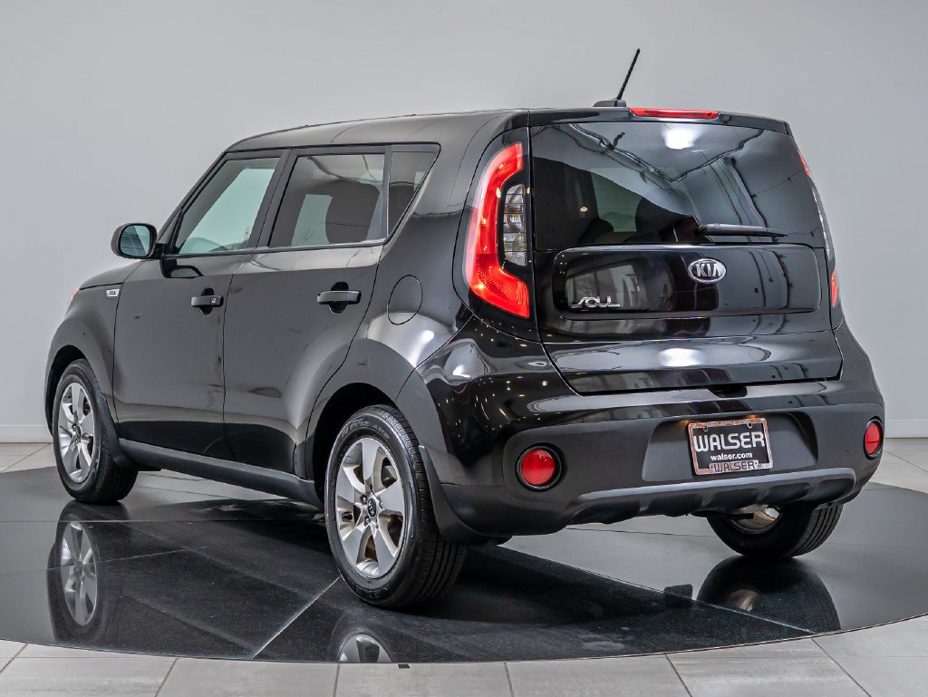 Used 2017 Shadow Black Kia  image 6