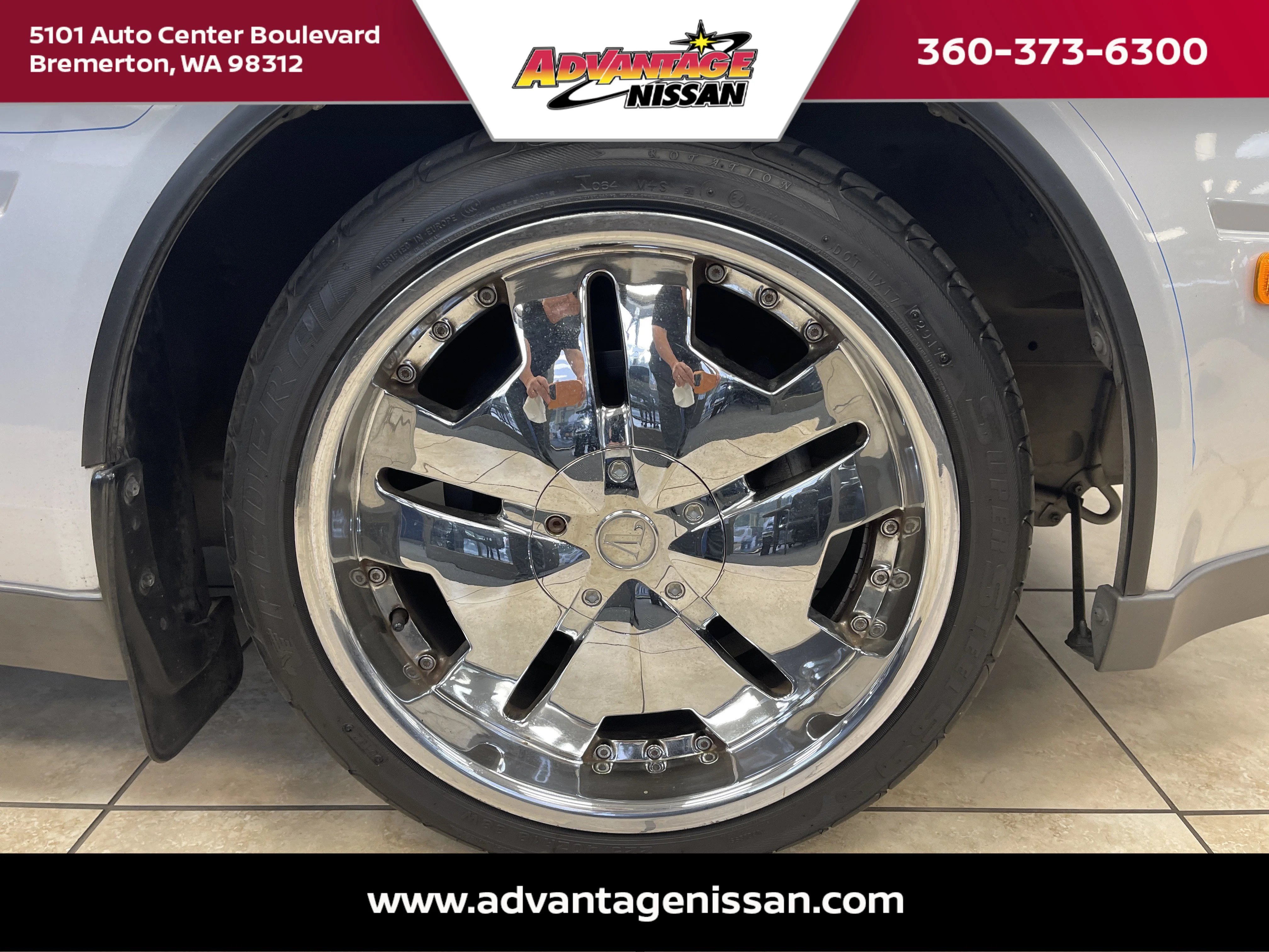 Used 1988 Silver Nissan GS image 11