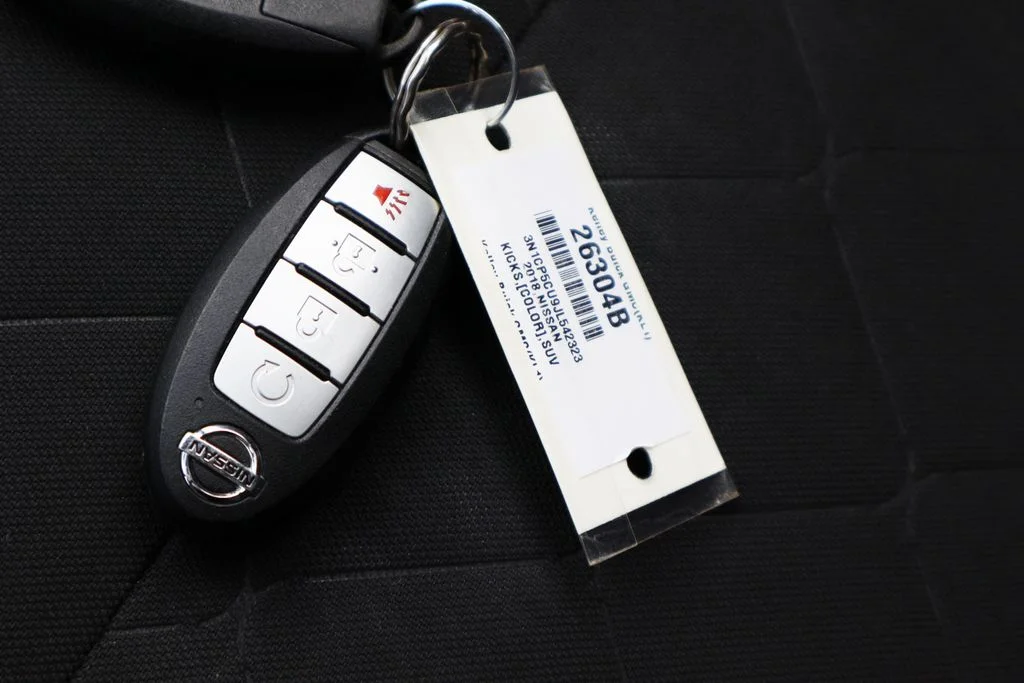 Used 2018 Gray Nissan SV image 30