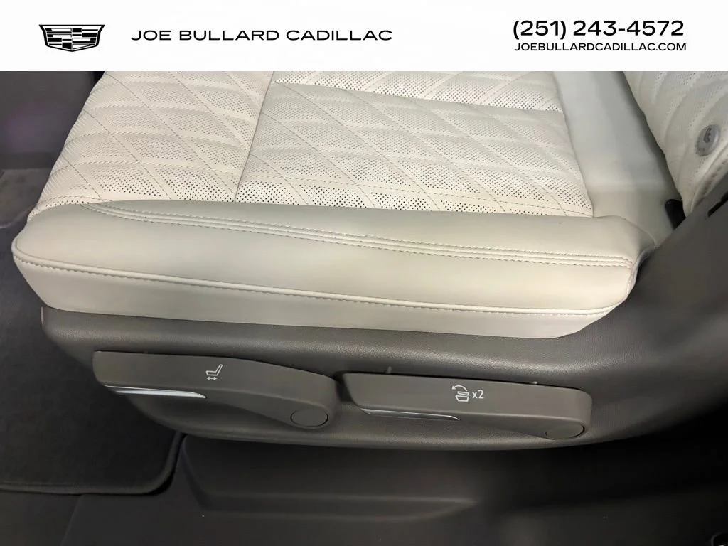 2026 Cadillac Escalade IQ Sport - Photo 19