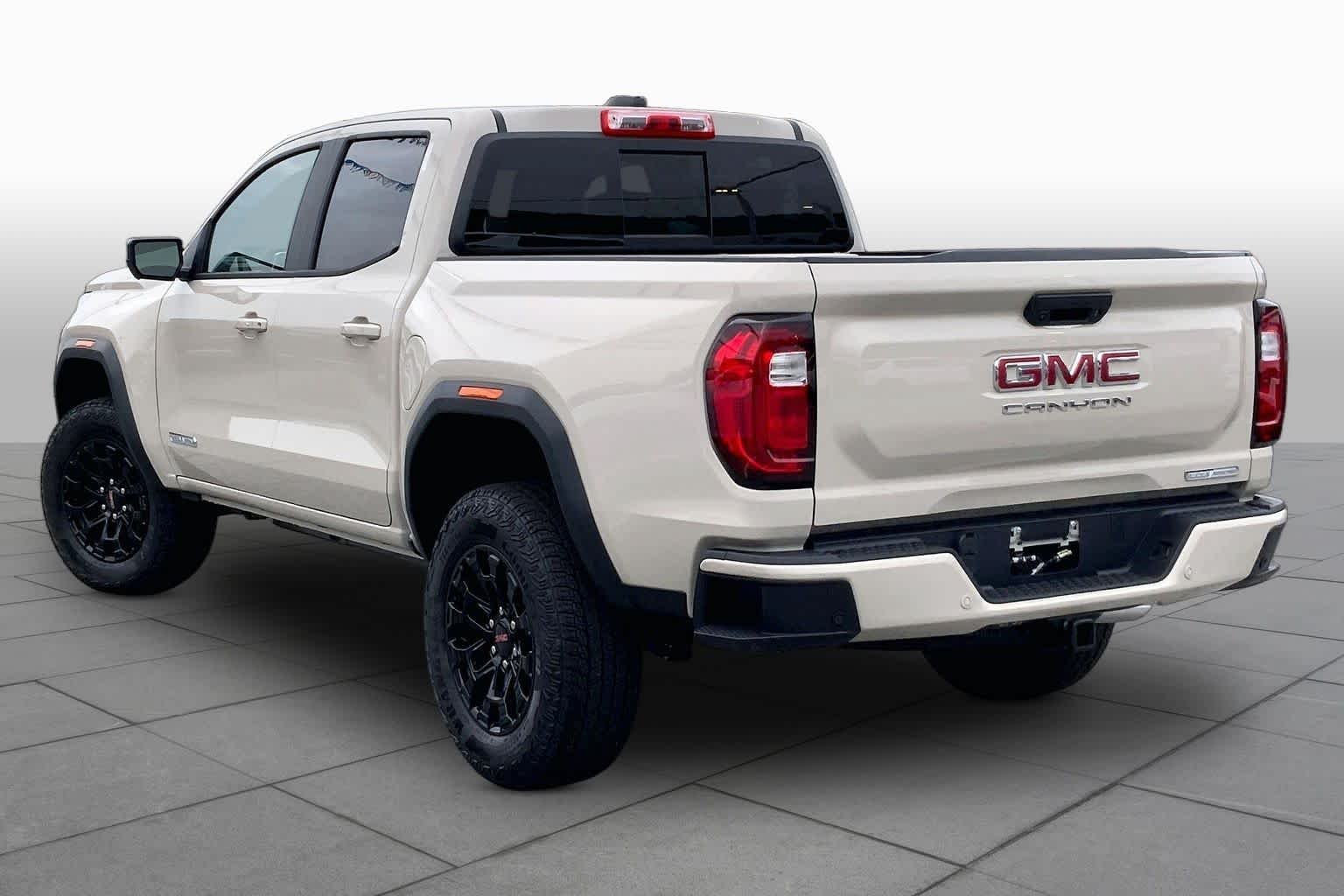 New 2026 Coastal Dune GMC Elevation image 12