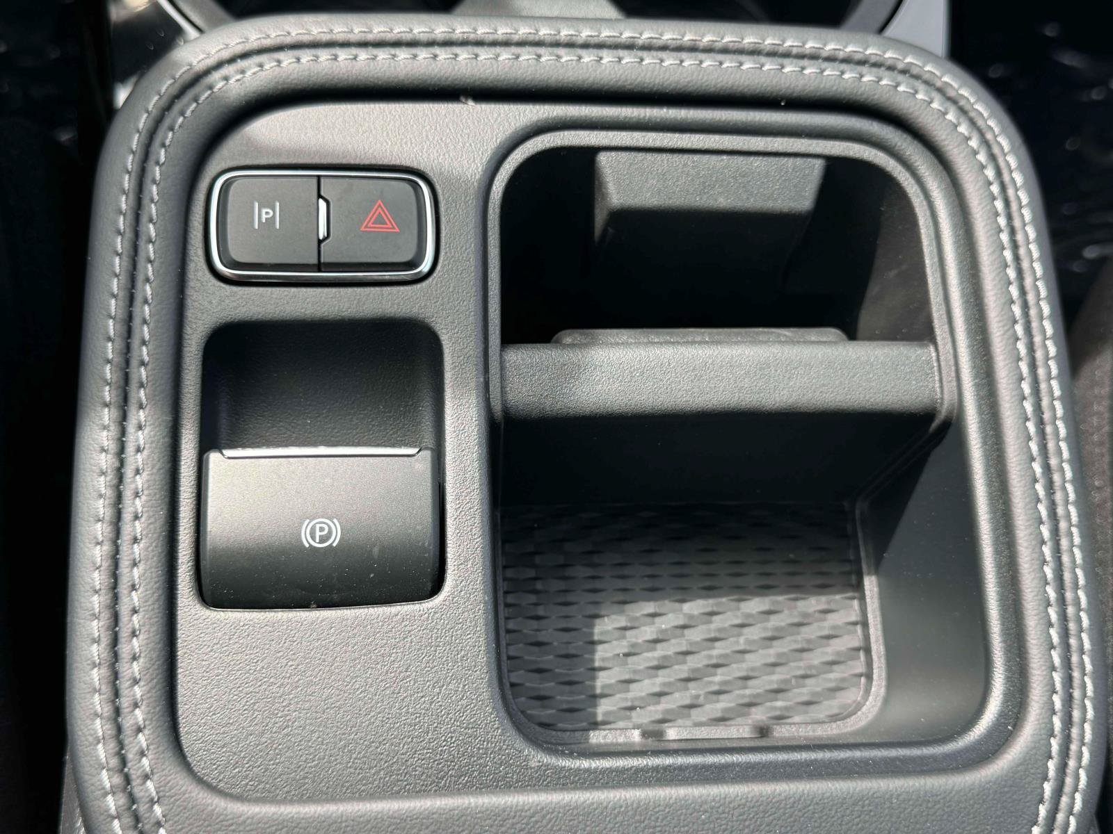 New 2026 Glacier Gray Metallic Tri-coat Ford Premium image 25