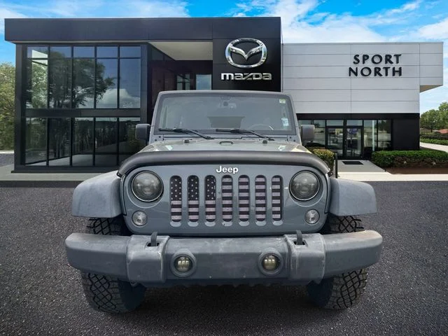 Used 2015 Gray Jeep Unlimited Sport image 9