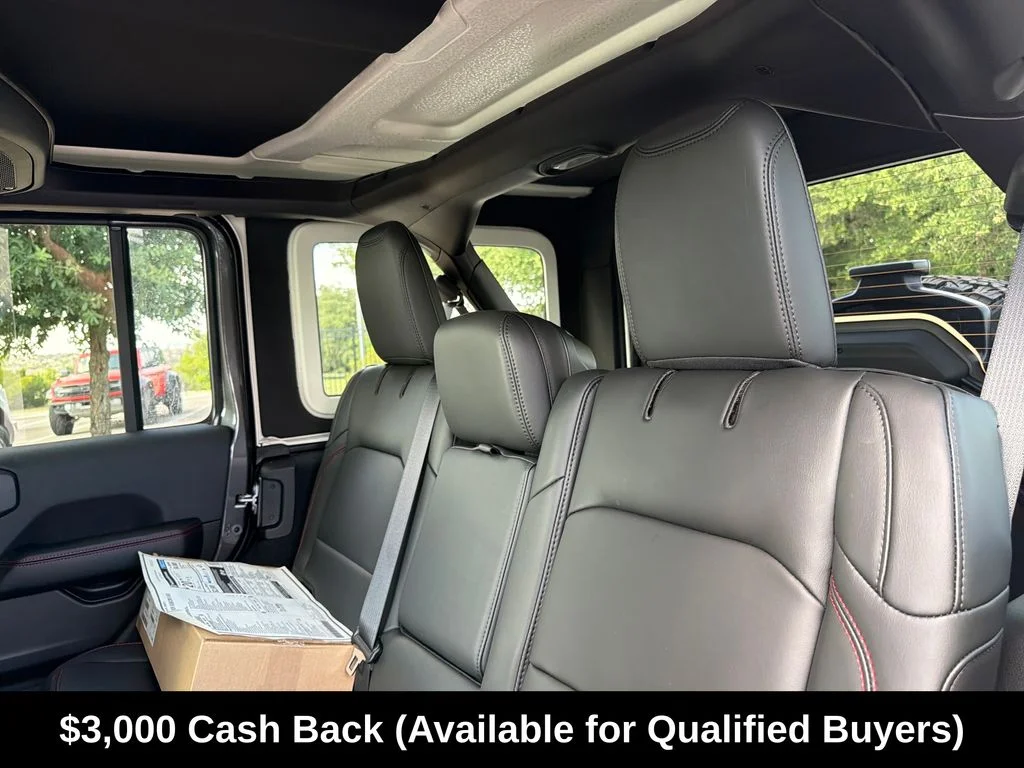 New 2026 Granite Crystal Metallic Clearcoat Jeep Rubicon X image 31