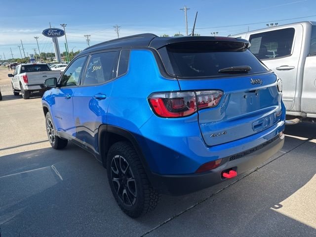 Used 2025 Blue Jeep Trailhawk image 3