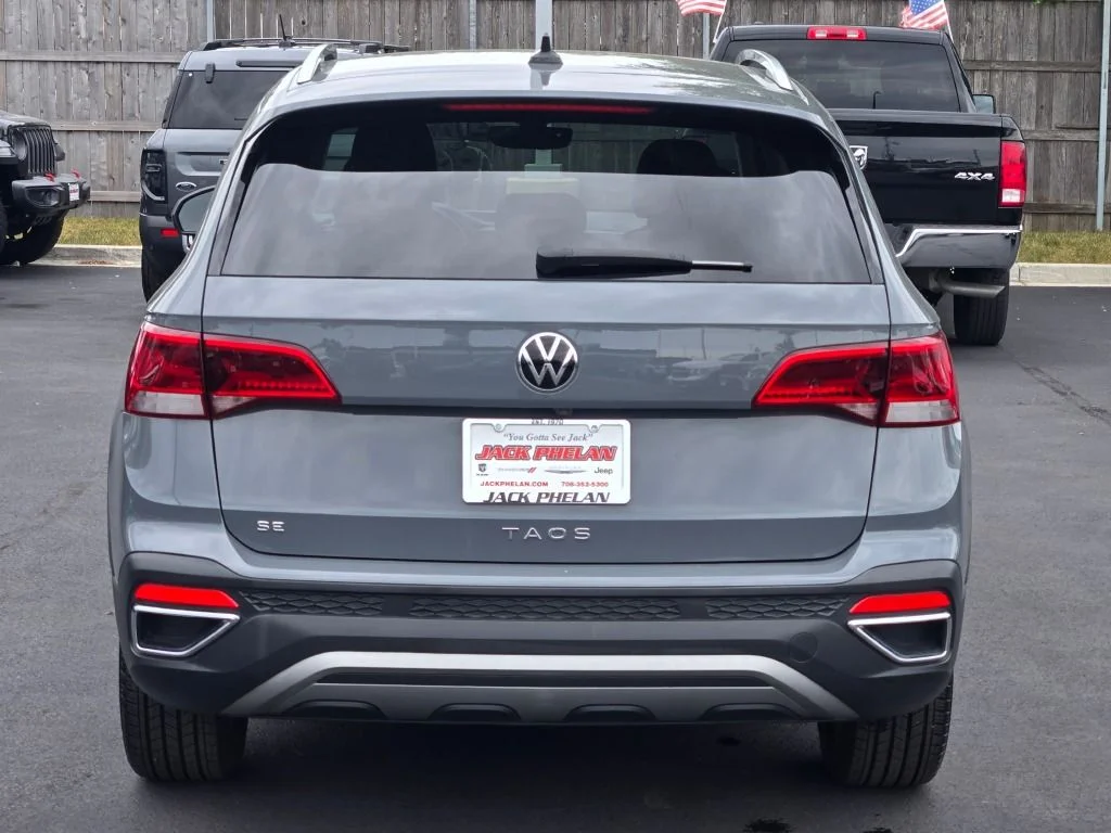 Certified Used 2023 Gray Volkswagen 1.5T SE image 11
