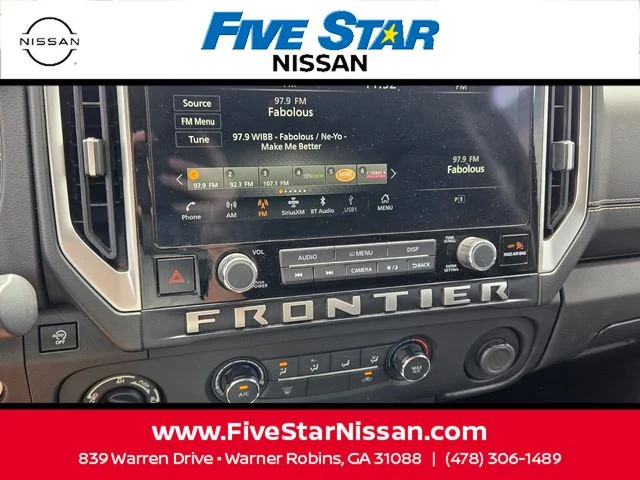 Used 2025 White Nissan SV image 19