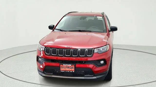 New 2026 Red Hot Pearlcoat Jeep Latitude image 3