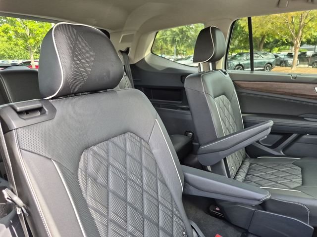 Used 2025 Silver Volkswagen 2.0T SEL Premium R-Line image 30