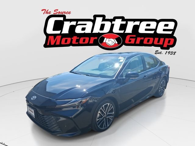 Used 2025 Black Toyota XLE image 1