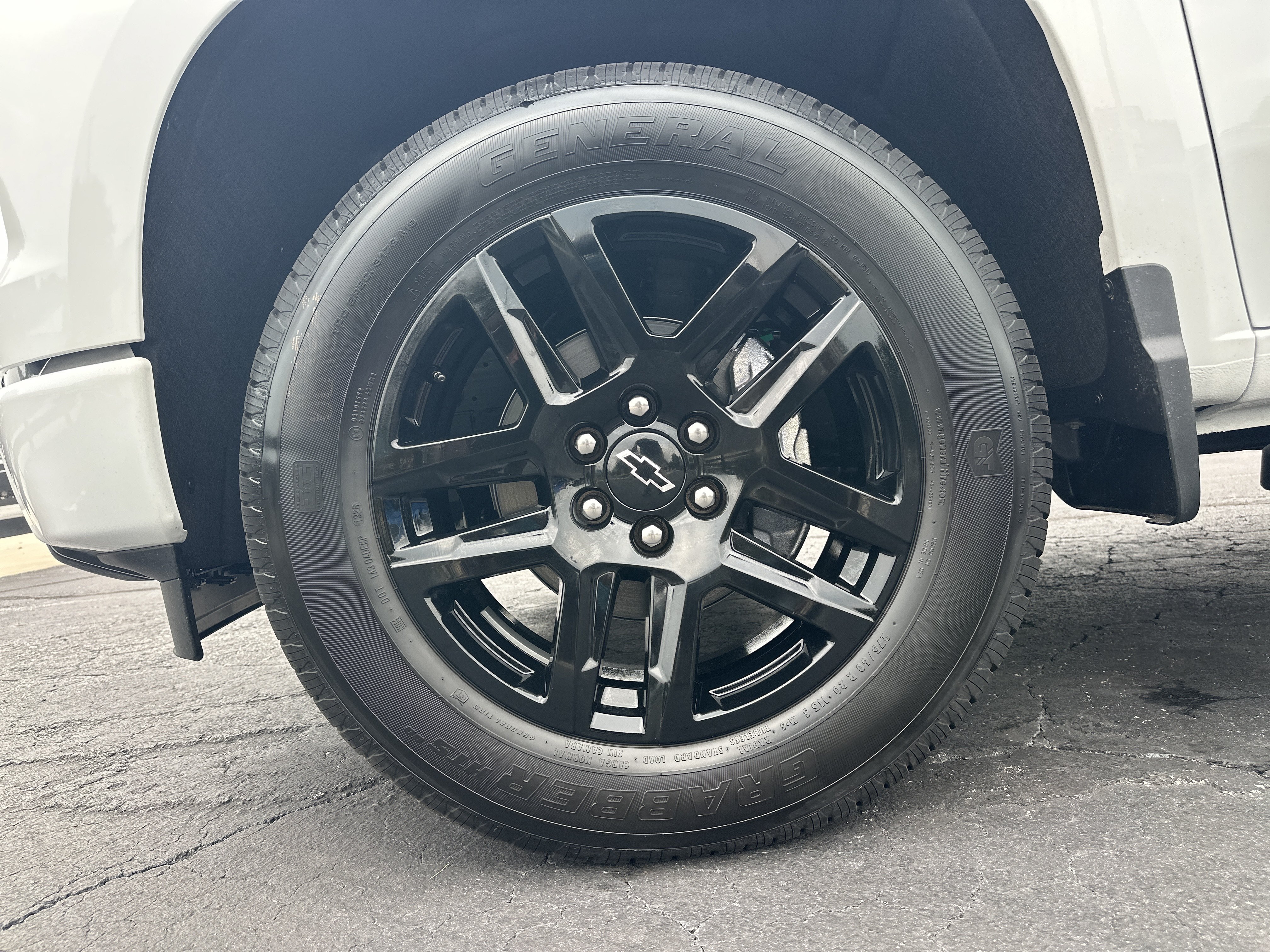 2026 Chevrolet Silverado 1500 RST - Photo 12
