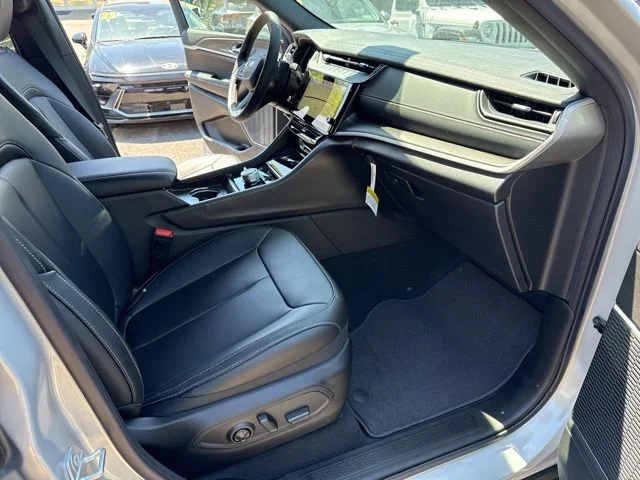 New 2026 Silver Jeep Limited image 26