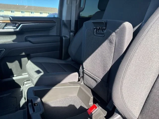 Used 2024 Sterling Metallic GMC Elevation image 16