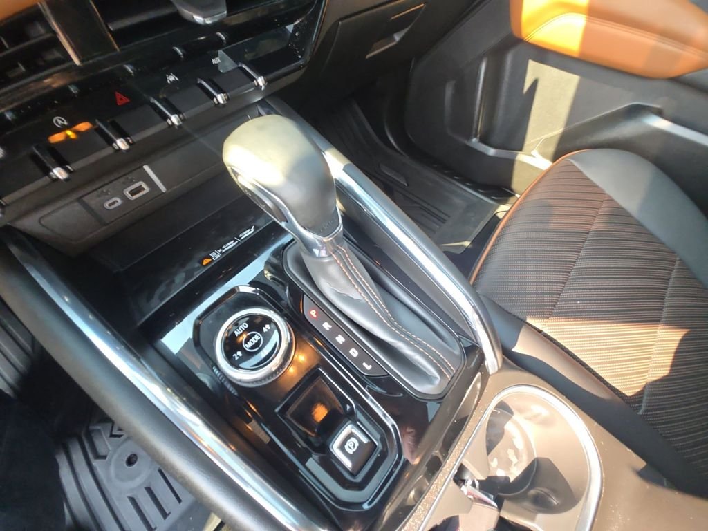 Used 2024 Beige GMC AT4 image 18