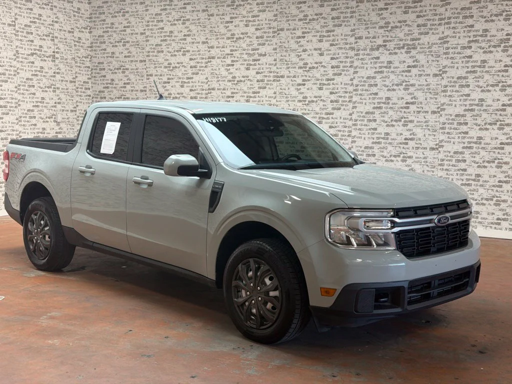 Used 2023 Cactus Ford Lariat image 1