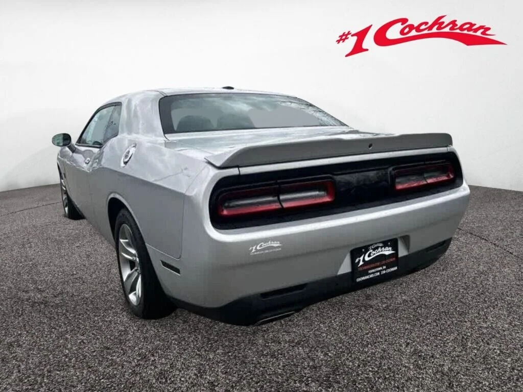 Used 2021 Triple Nickel Clearcoat Dodge R/T image 22