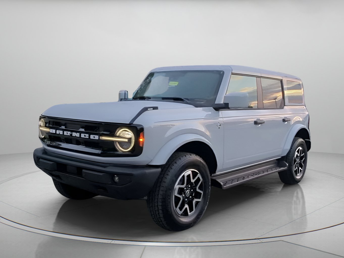 New 2026 Avalanche Gray Ford Outer Banks® image 9