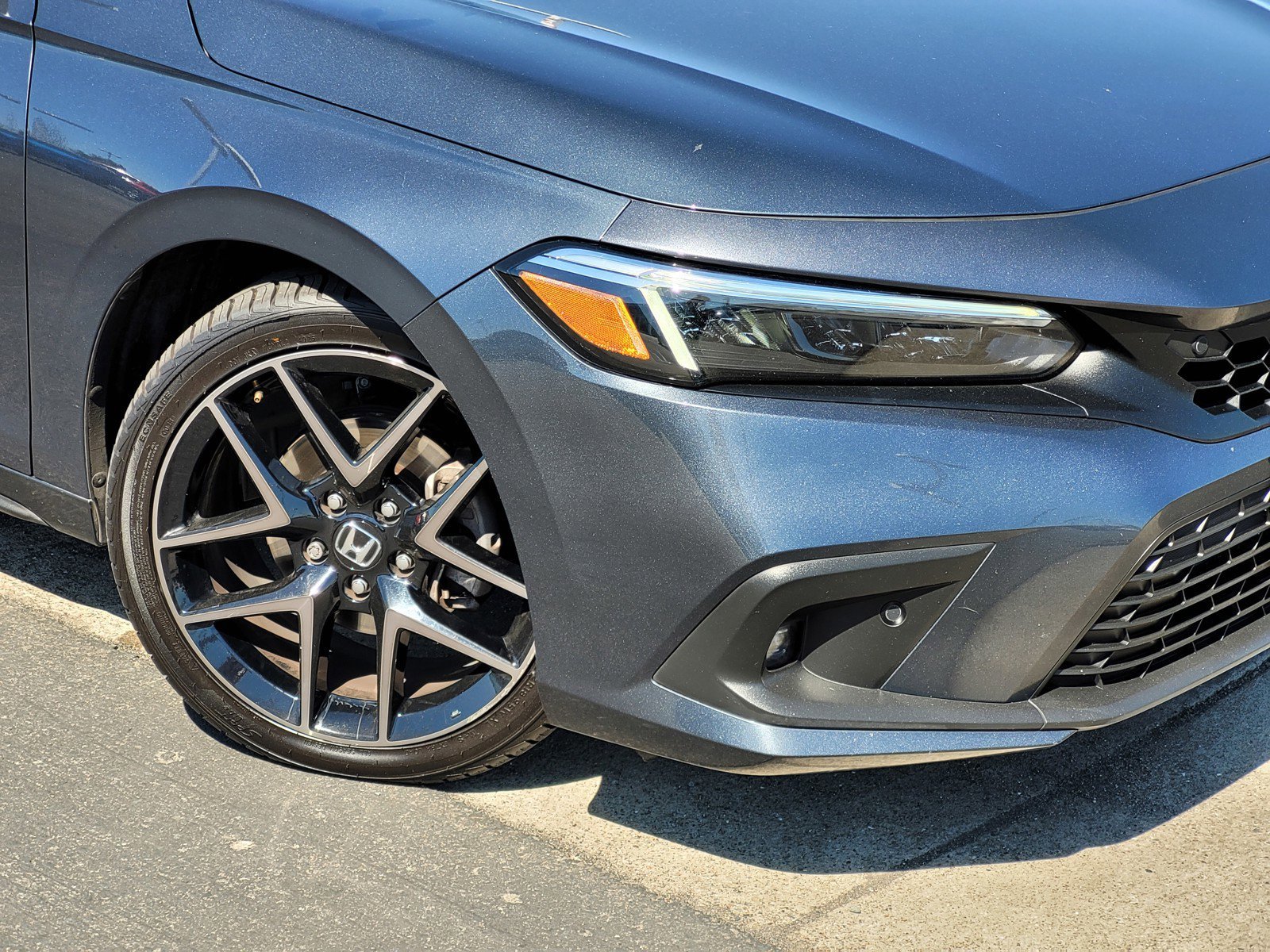 Used 2023 Gray Honda Sport Touring image 9