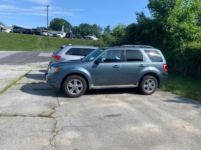 Used 2010 Steel Blue Metallic Ford Limited image 6