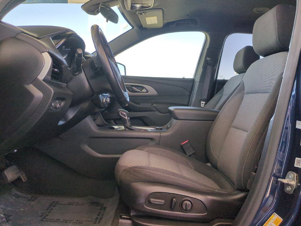 Used 2023 Northsky Blue Metallic Chevrolet LT Cloth image 21