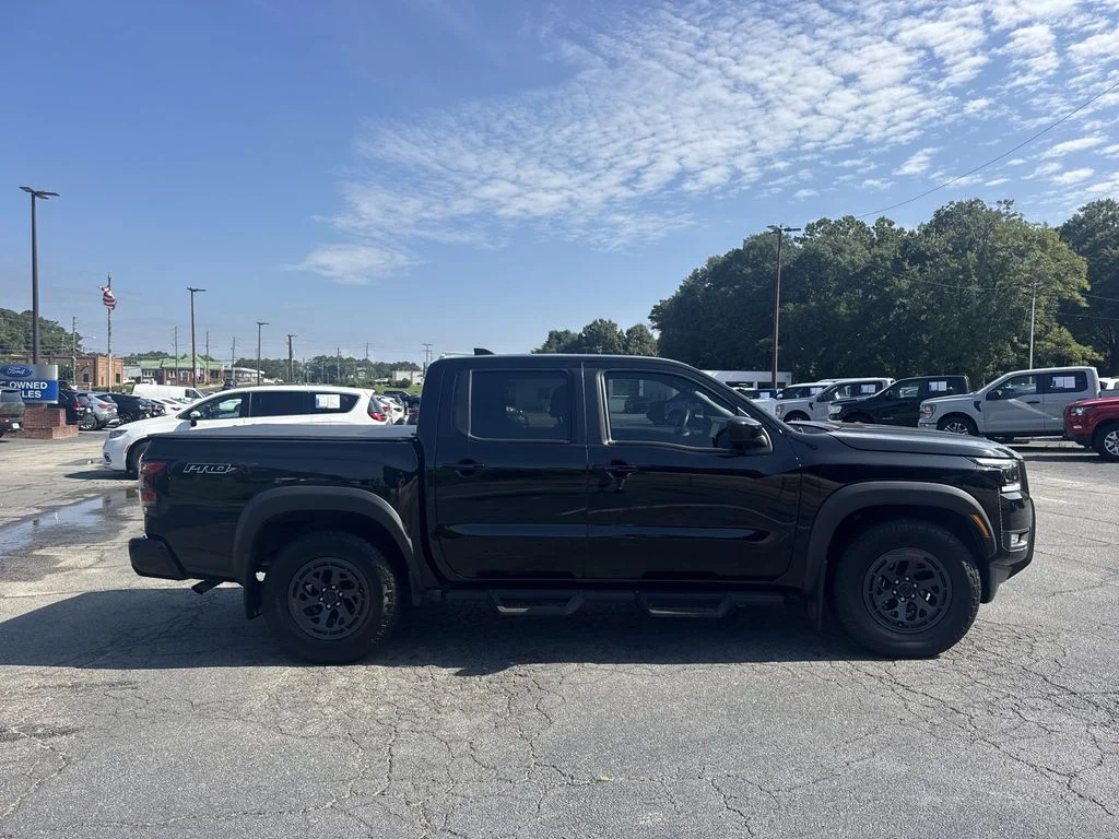 Used 2025 Black Nissan PRO-X image 8