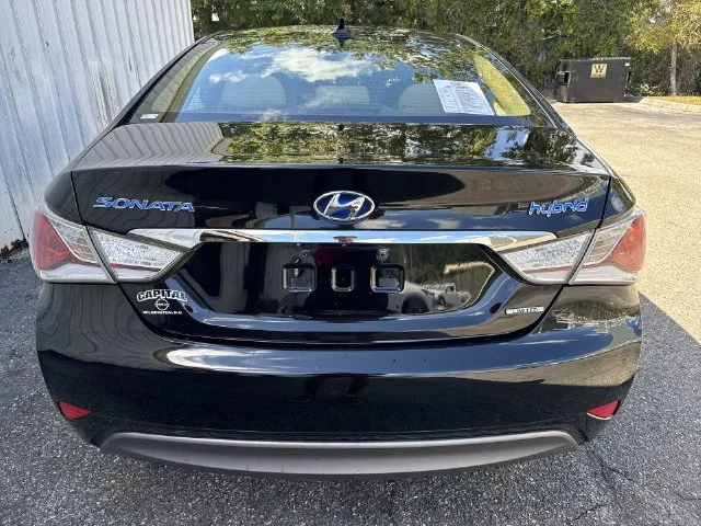 Used 2013 Black Hyundai Limited image 34