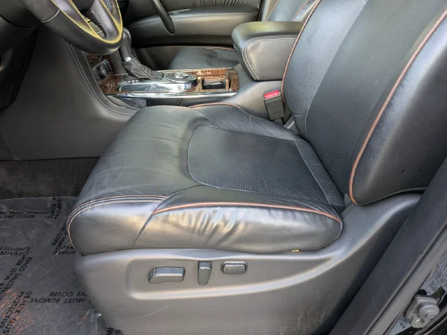 Used 2020 Black Nissan SL image 20
