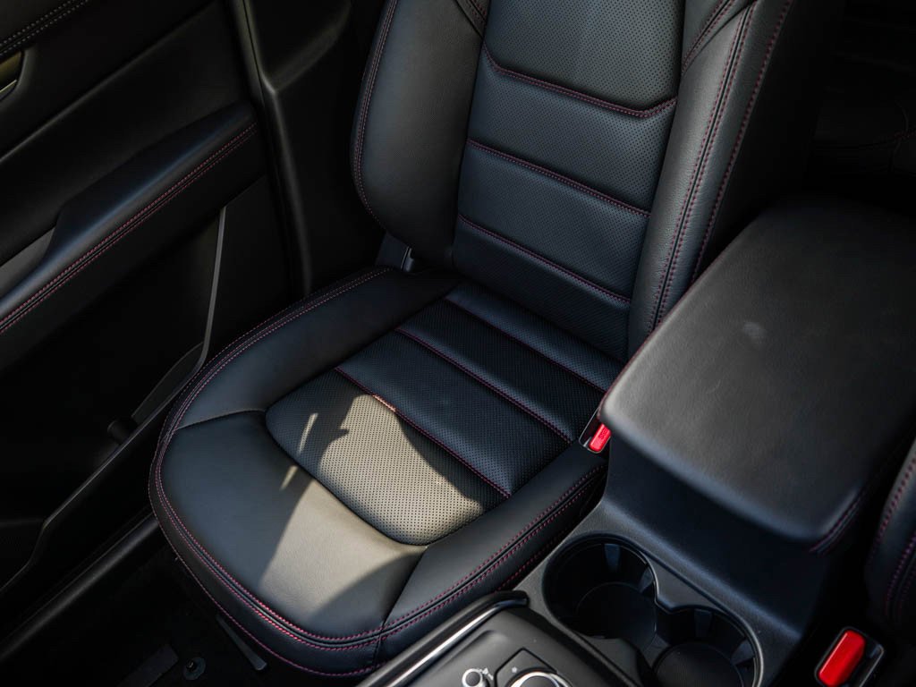 2025 Mazda CX-5 S Carbon Edition - Photo 26