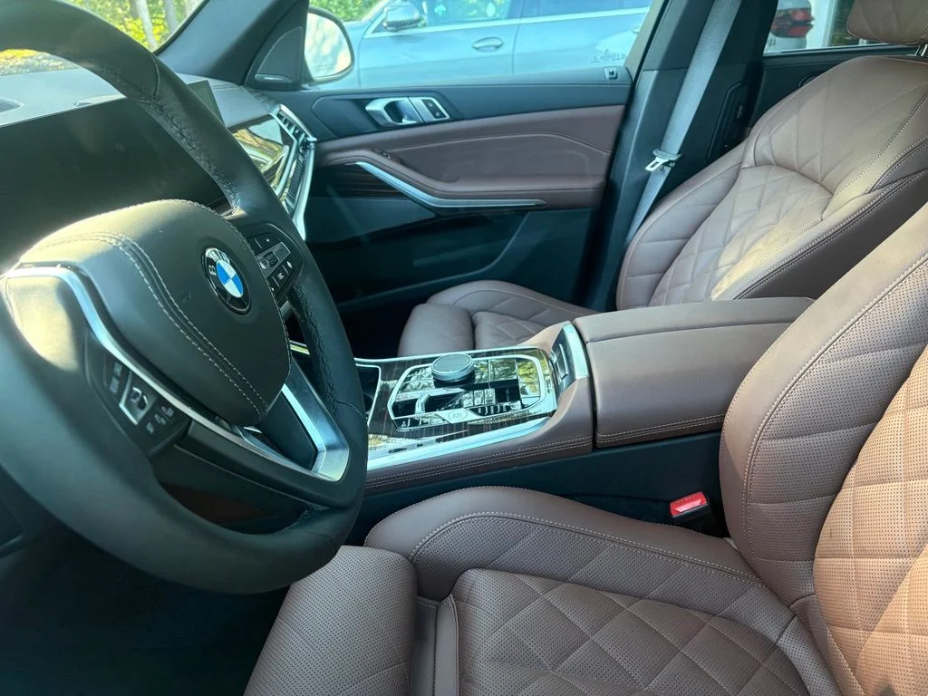 Certified Used 2026 Black BMW xDrive40i image 6