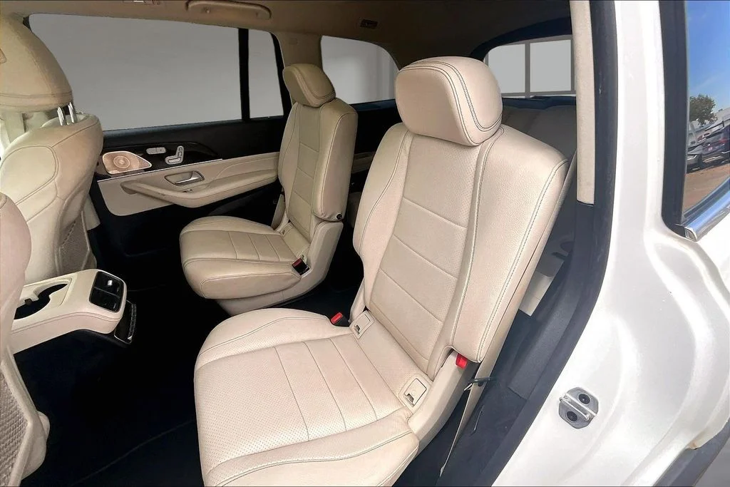 Used 2021  Mercedes-Benz GLS 450 image 26