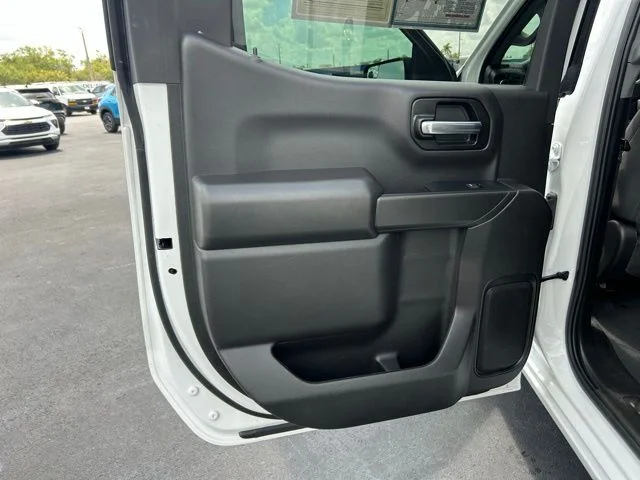 2024 Chevrolet Silverado 1500 Custom - Photo 13