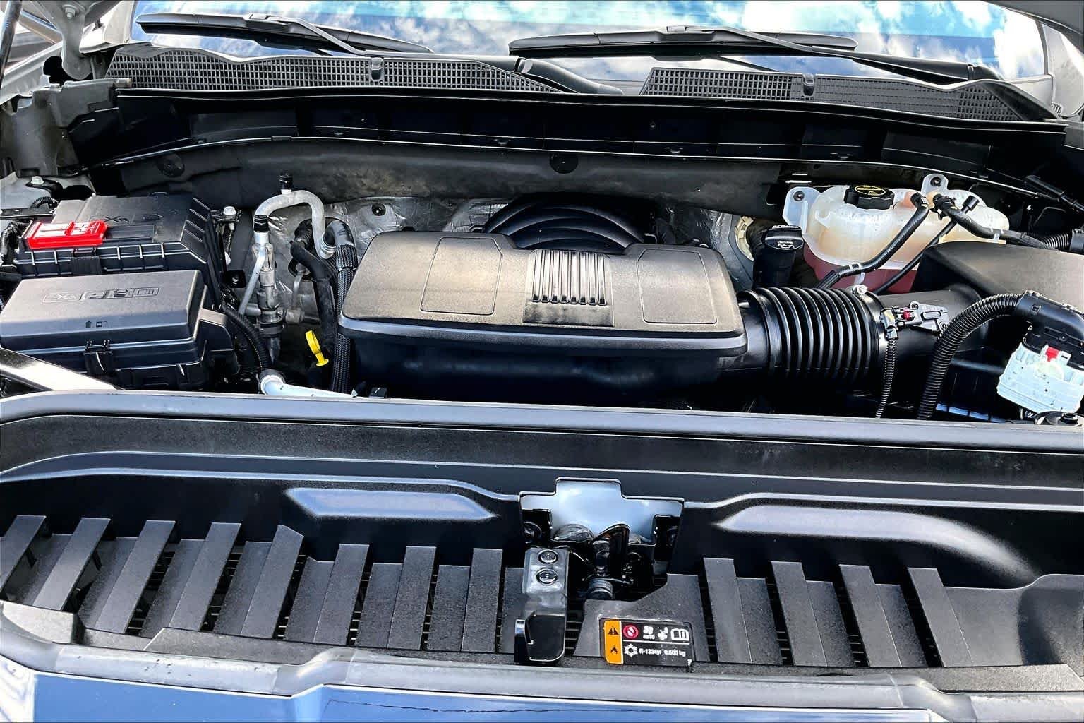 Used 2024 Gray GMC AT4X image 33