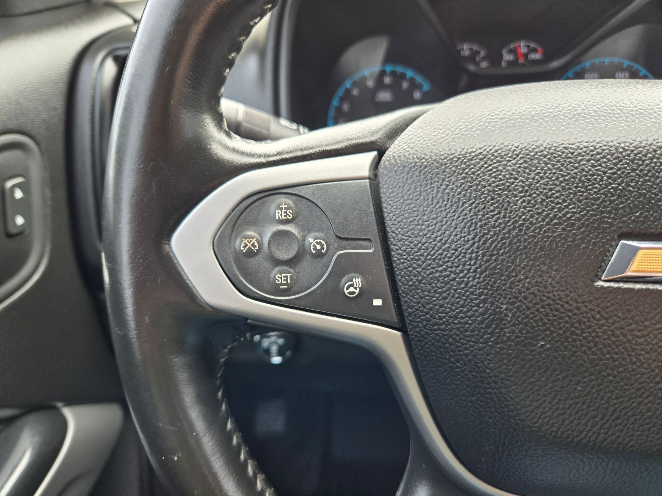 2021 Chevrolet Colorado ZR2 - Photo 13