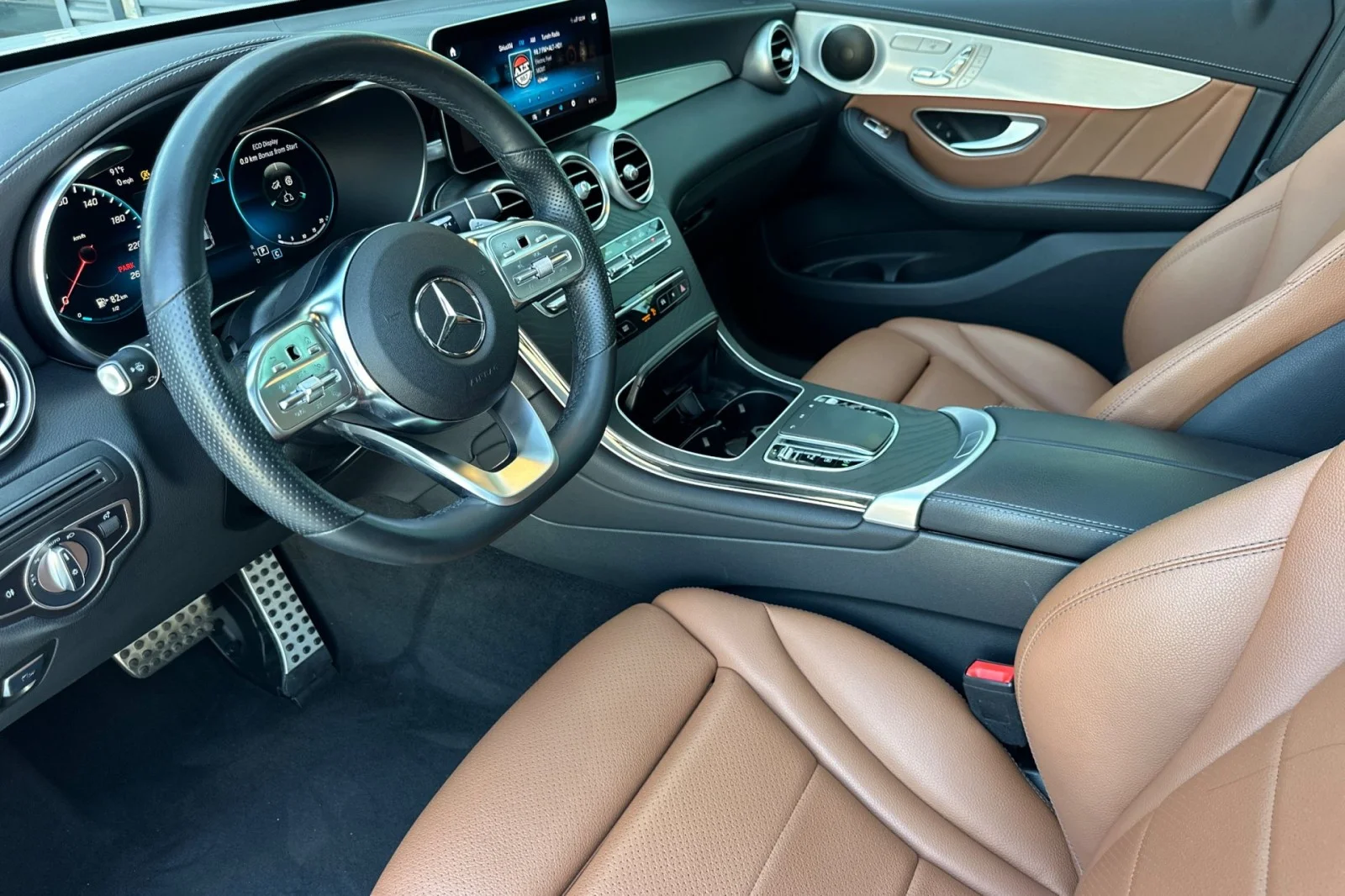 Used 2022 WHITE Mercedes-Benz GLC 300 image 4