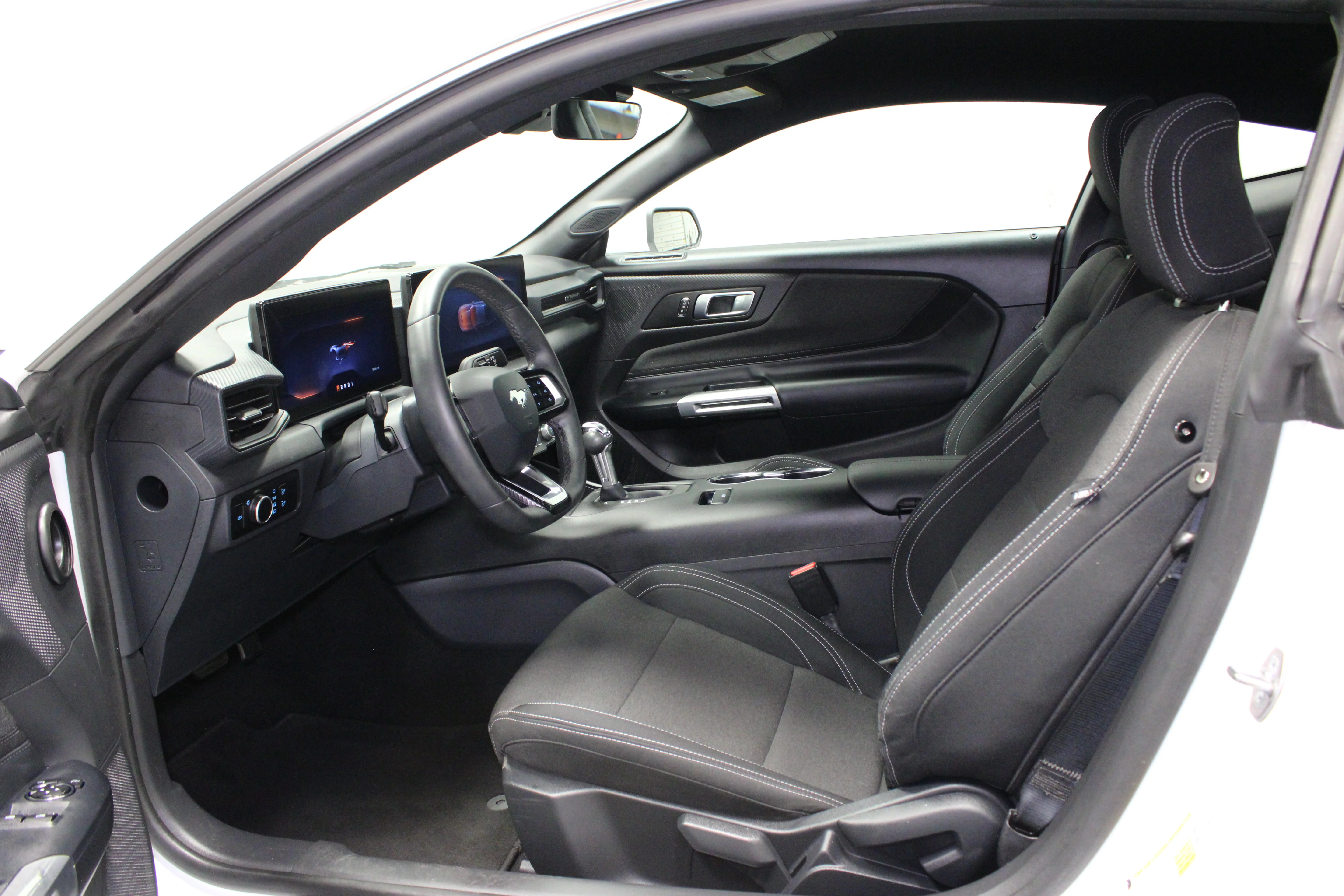Used 2024 Oxford White Ford EcoBoost image 15