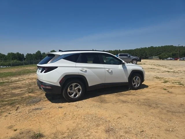 Used 2022 Gray Hyundai SEL image 8