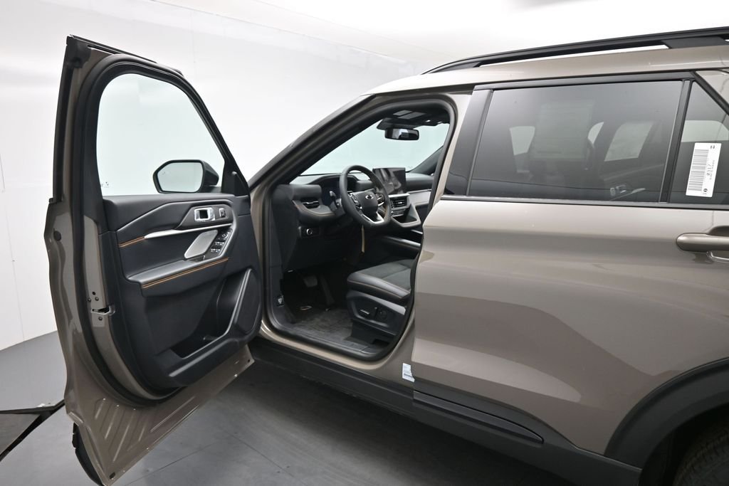 New 2026 Marsh Gray Ford Tremor image 8