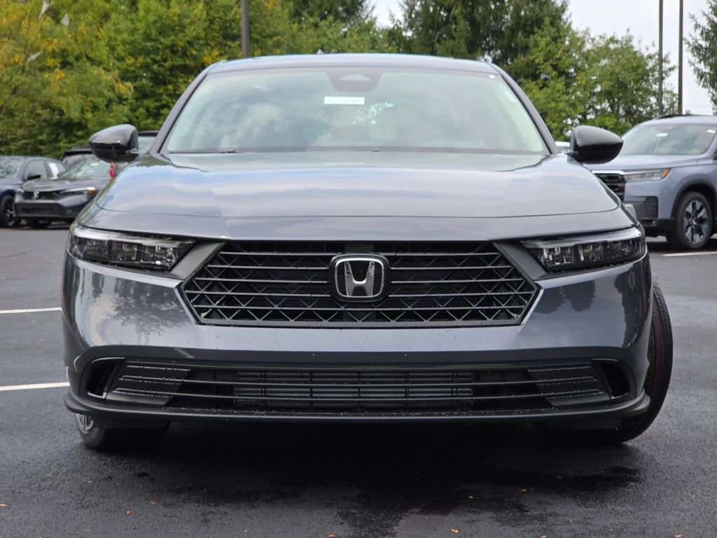 New 2026 Meteorite Gray Metallic Honda SE image 16
