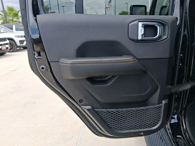 New 2026 Black Clear-Coat Exterior Paint Jeep Texas Trail image 20