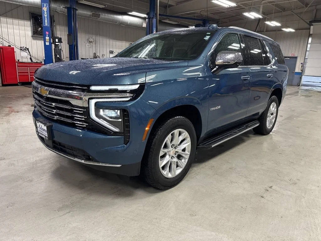 Used 2025 Lakeshore Blue Metallic Chevrolet Premier image 2