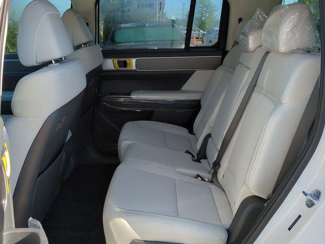 New 2026 White Hyundai SE FWD image 12