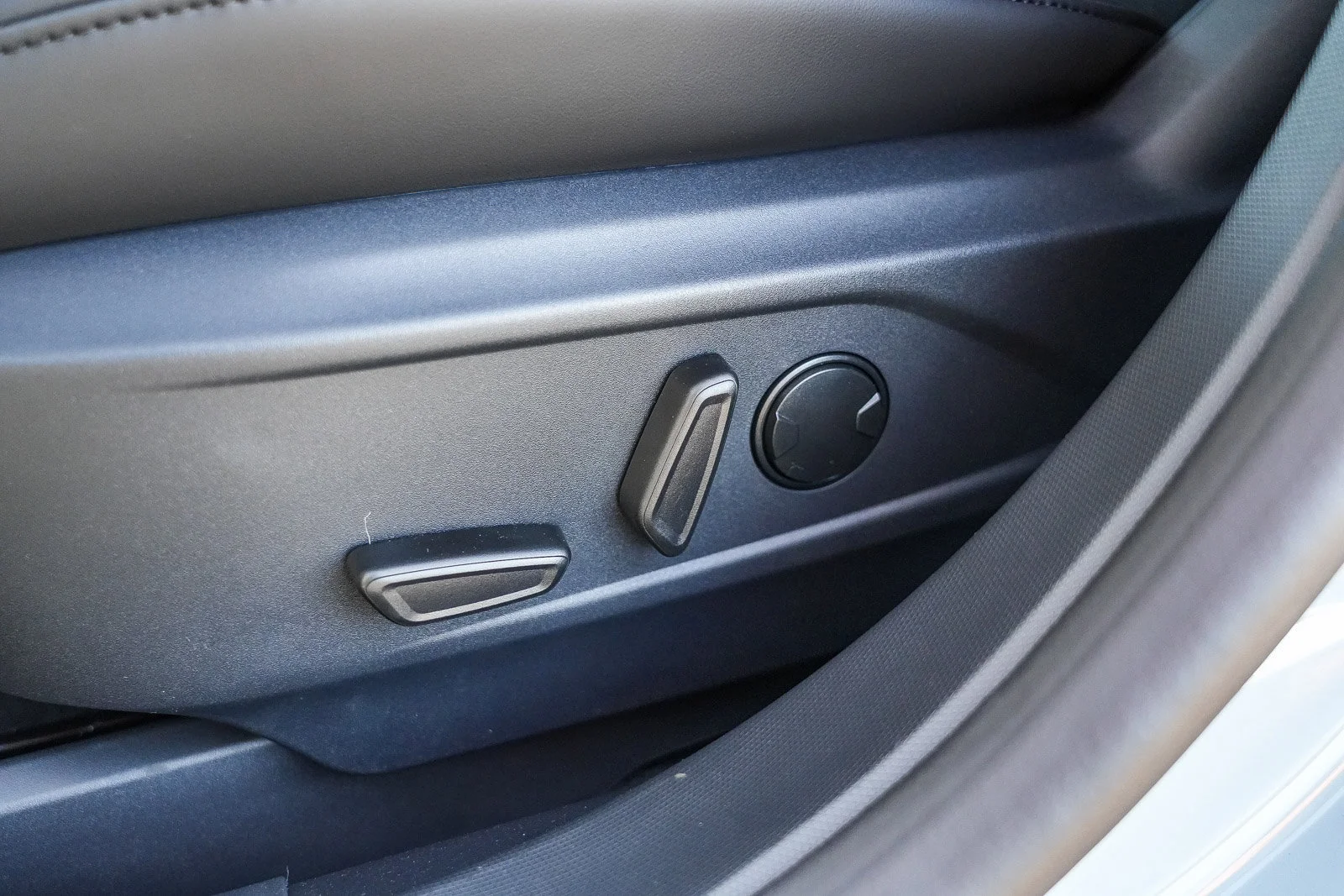 New 2026 Gray Metallic Ford Select image 22