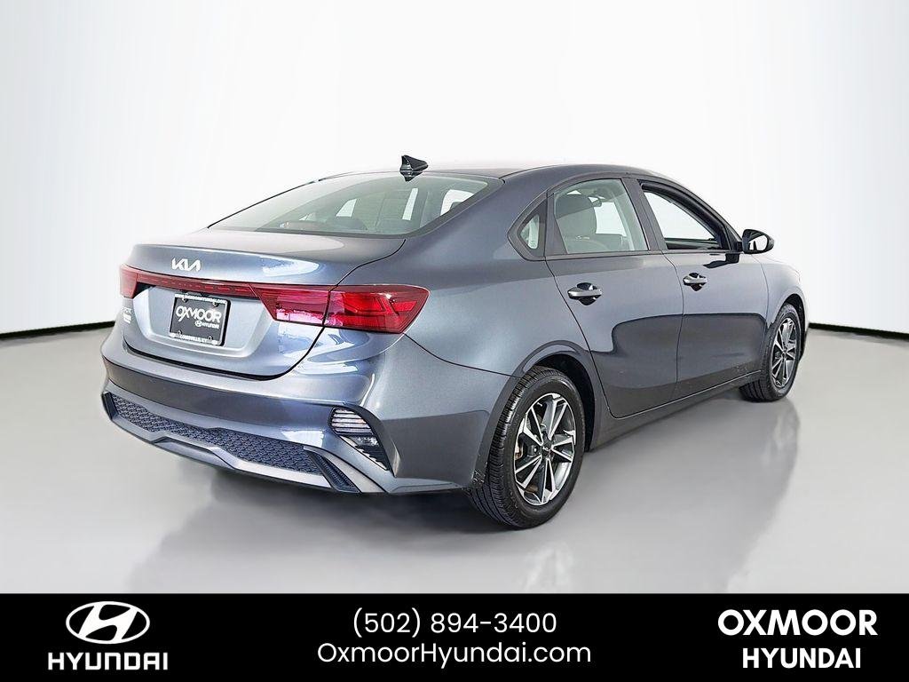 Used 2023 Gravity Gray Kia LXS image 7
