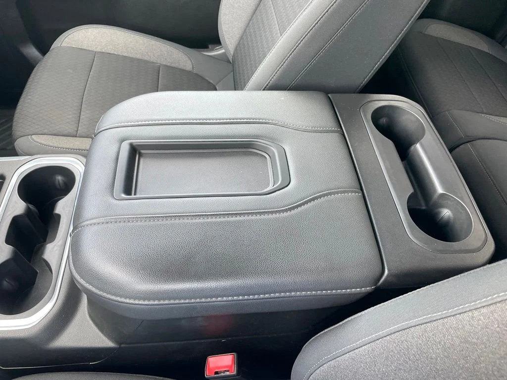 Used 2020 Red Chevrolet RST image 39