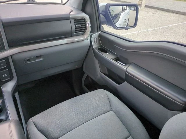 Certified Used 2024 Oxford White Ford XLT image 17