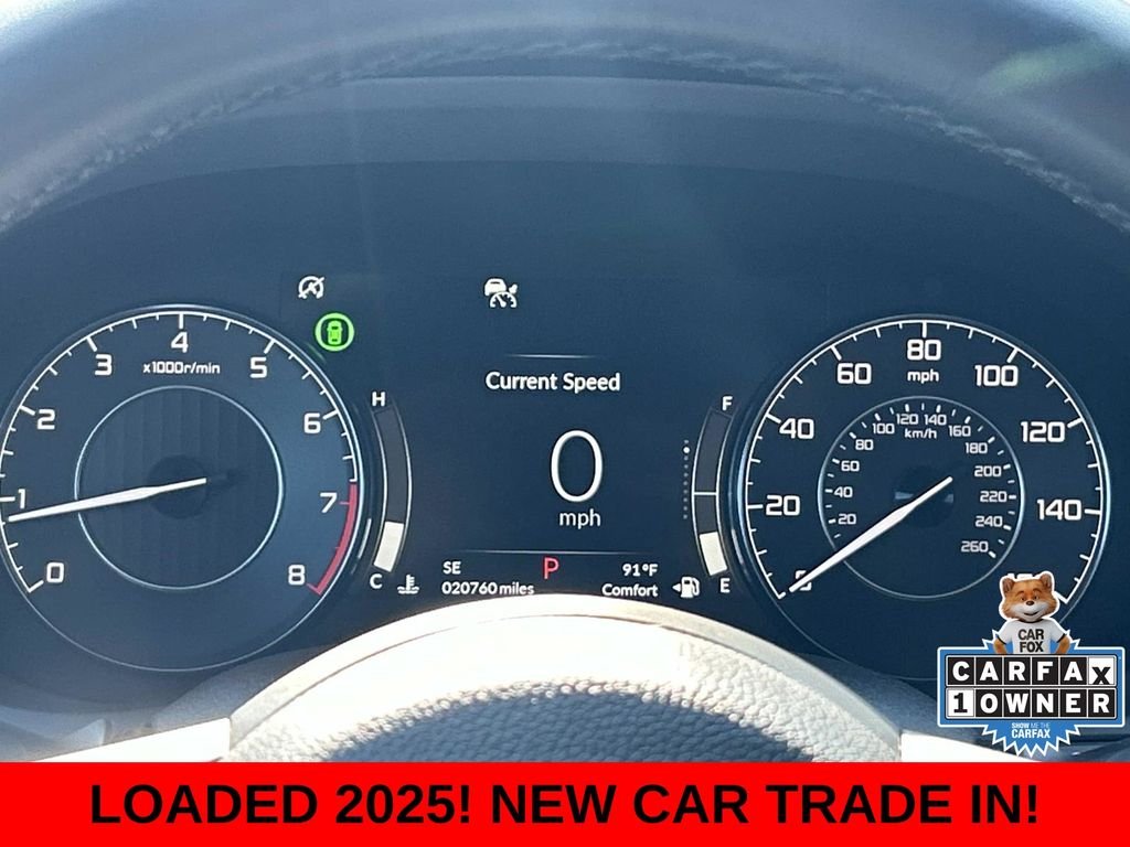 Used 2025  Acura Base image 24